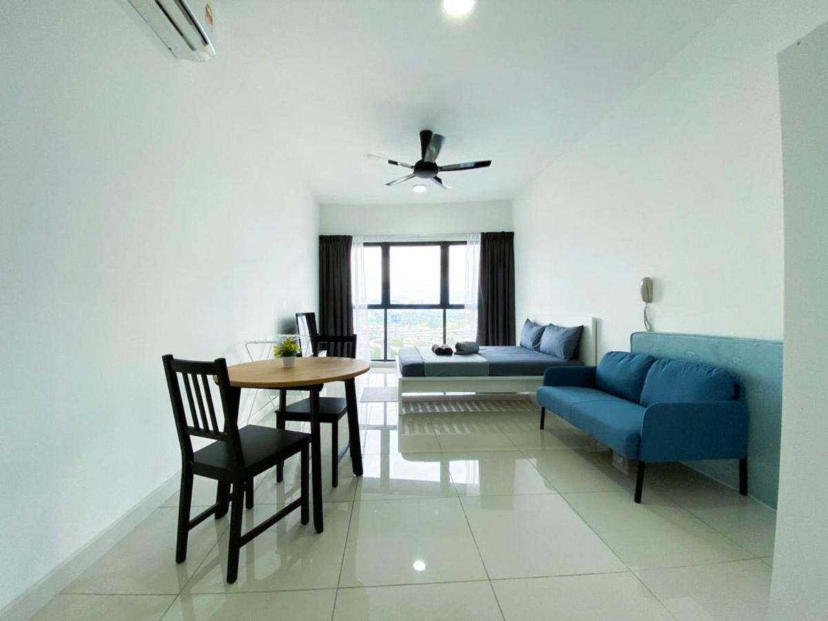 Continew Residences Trx Lux Pool View Kuala Lumpur Eksteriør billede